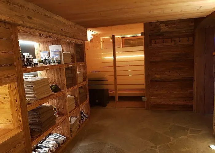 Madrisajoch Hotel 2*