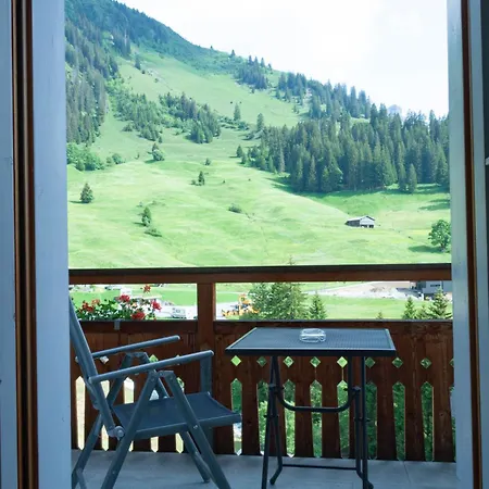 Szálloda Madrisajoch