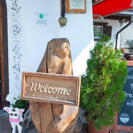 Madrisajoch Szálloda 2*