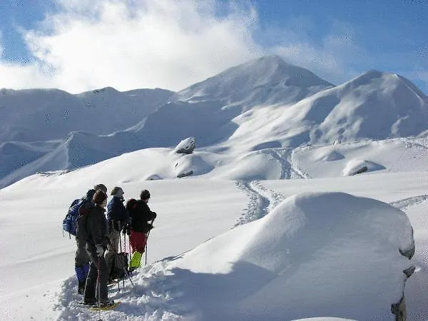 Madrisajoch فندق