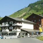 Madrisajoch Hotel