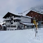 Hotel Madrisajoch Saint Antonien